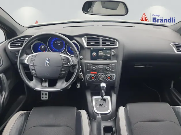 DS Automobiles 4 1.6 THP 160 Dark Top