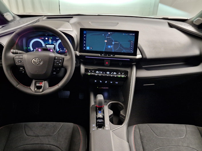 Vehicle image TOYOTA C-HR