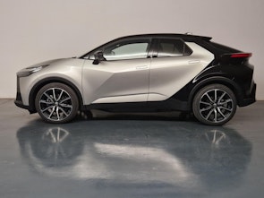 Vehicle image TOYOTA C-HR 2.0 PHEV GR Sport Premiere