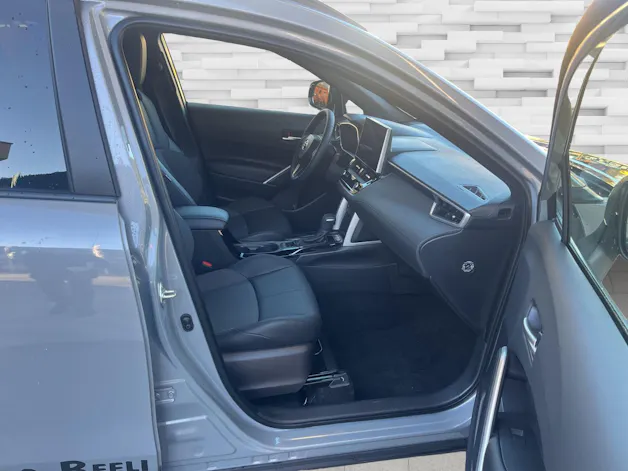 Toyota Corolla Cross 2.0 HSD Trend AWD-i