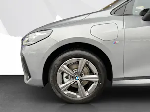 BMW 225e xDrive Active Tourer