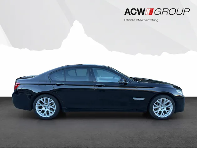 BMW 750i xDrive