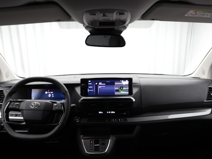 Vehicle image TOYOTA PROACE VERSO