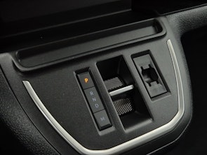 Vehicle image TOYOTA PROACE Verso L2 2.0 D Trend ab 1.99% Leasing