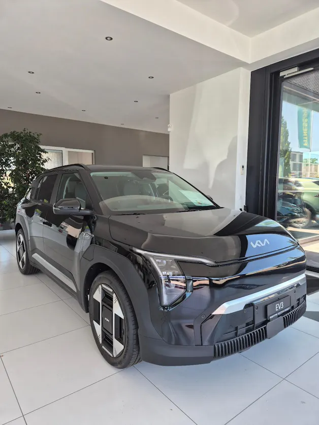 Kia EV3 81 kWh Earth