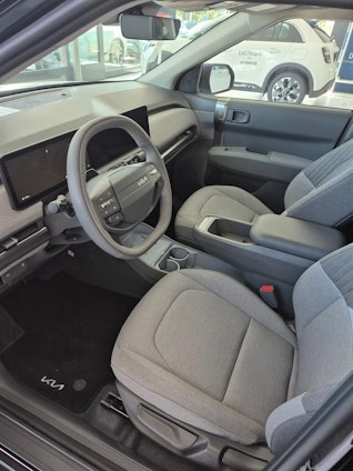 Vehicle image 7 Vehicle image 7