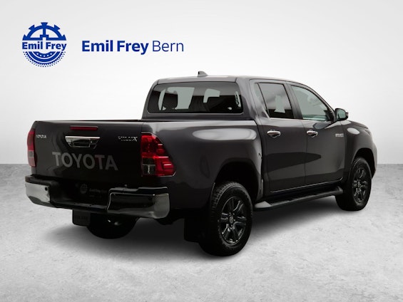 Vehicle image 4 Vehicle image 4