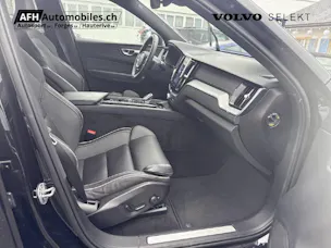 Volvo XC60 2.0 B5 MH Ultimate Dark AWD