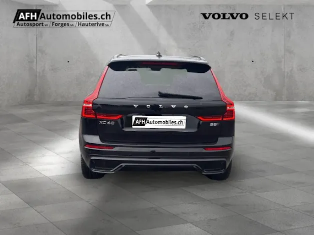 Volvo XC60 2.0 B5 MH Ultimate Dark AWD
