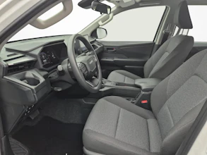 https://vehicle.imgix.net/3830489/3310f3c3-292b-4092-ac47-bccbde074985.jpg