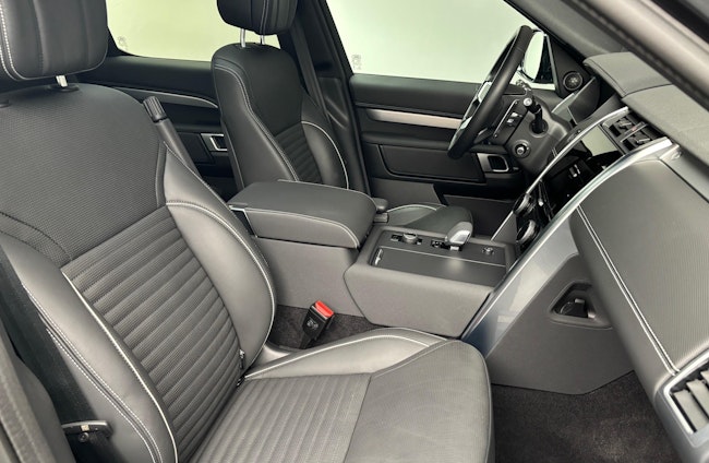 Vehicle image 9 Vehicle image 9