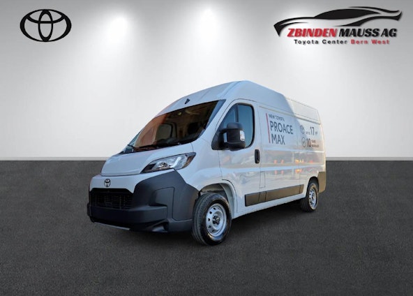 First vehicle image First vehicle image