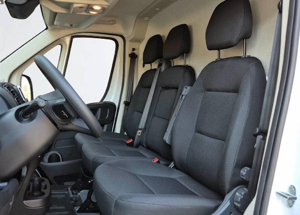 Vehicle image 6 Vehicle image 6