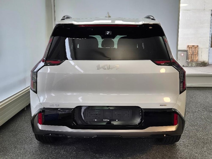 Vehicle image KIA EV9
