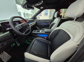 Vehicle image KIA EV9 99.8 kWh GT-Line 4x4