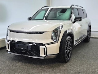 Vehicle placeholder image Vehicle placeholder image