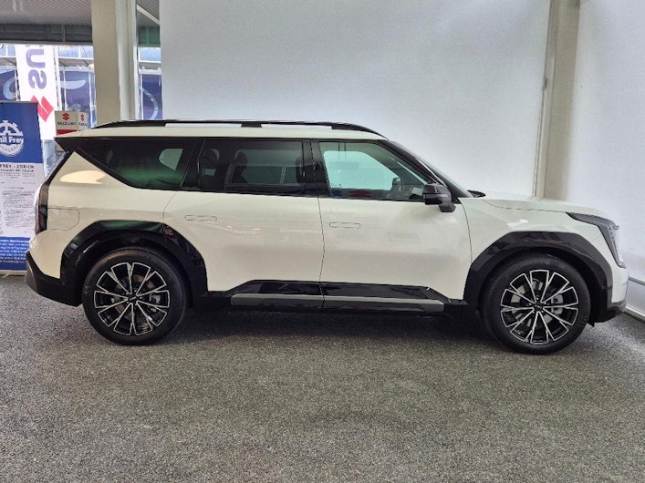 Vehicle image KIA EV9