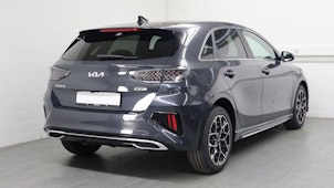 Vehicle image KIA Ceed 1.5 T-GDi MHEV GT-Line