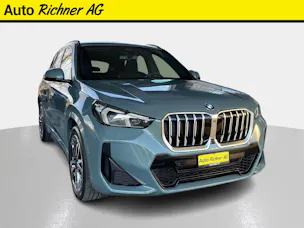 BMW X1 20d xDrive paddles