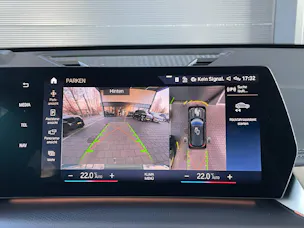 BMW X1 20d xDrive paddles