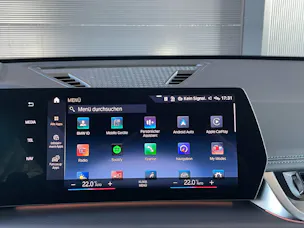 BMW X1 20d xDrive paddles