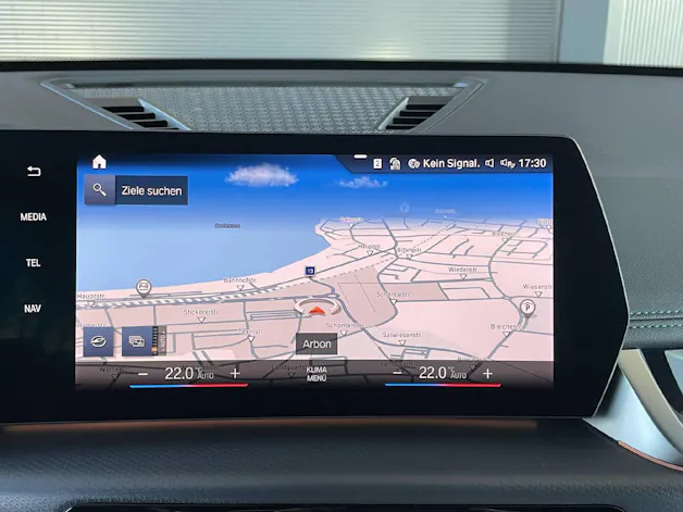 BMW X1 20d xDrive paddles
