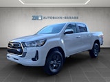 First vehicle image