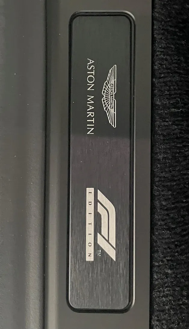 Aston Martin V8 Vantage Coupé 4.0 V8 Bi-Turbo F1
