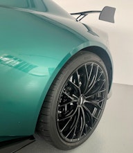 Vehicle image ASTON MARTIN V8 Vantage Coupé 4.0 V8 Bi-Turbo F1