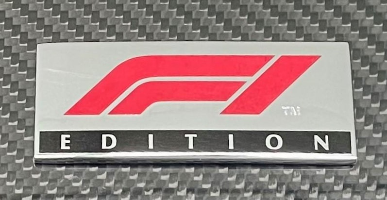 Vehicle image ASTON MARTIN V12 Vantage