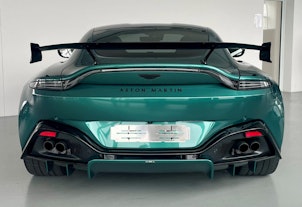 Vehicle image ASTON MARTIN V8 Vantage Coupé 4.0 V8 Bi-Turbo F1