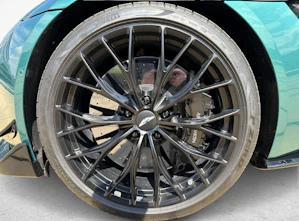 immagine del veicolo ASTON MARTIN V8 Vantage Coupé 4.0 V8 Bi-Turbo F1