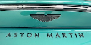 Vehicle image ASTON MARTIN V8 Vantage Coupé 4.0 V8 Bi-Turbo F1