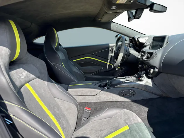 Aston Martin V8 Vantage Coupé 4.0 V8 Bi-Turbo F1
