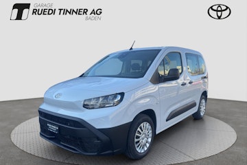 Vehicle image TOYOTA PROACE VERSO 0 Vehicle image TOYOTA PROACE VERSO 0