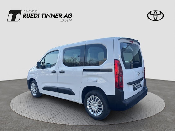 Vehicle image 22 Vehicle image 22