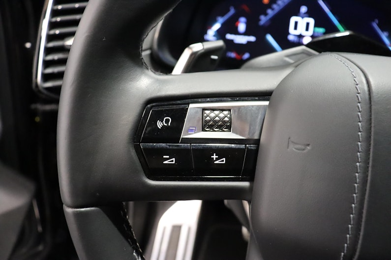 Vehicle image DS AUTOMOBILES DS7