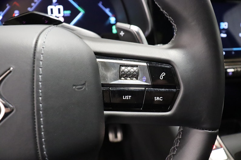 Vehicle image DS AUTOMOBILES DS7