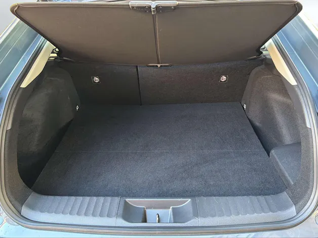 Toyota Prius 2.0 Plug-In-Hybrid Premium