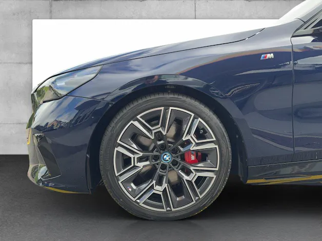 BMW i5 M60 xDrive