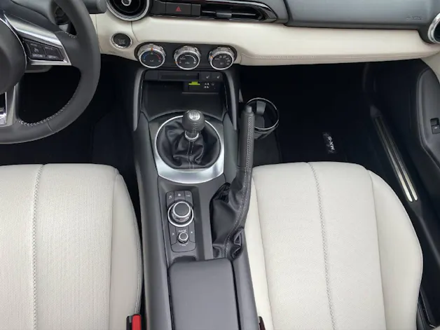 Mazda MX-5 SG184 MT Kizuna DriP