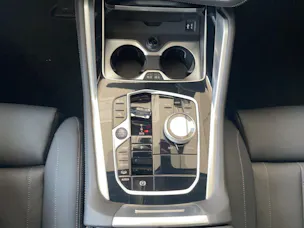 BMW X6 M60i