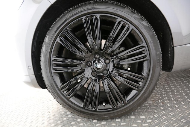 Vehicle image 10 Vehicle image 10