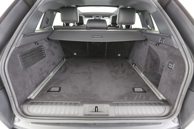 Vehicle image 9 Vehicle image 9