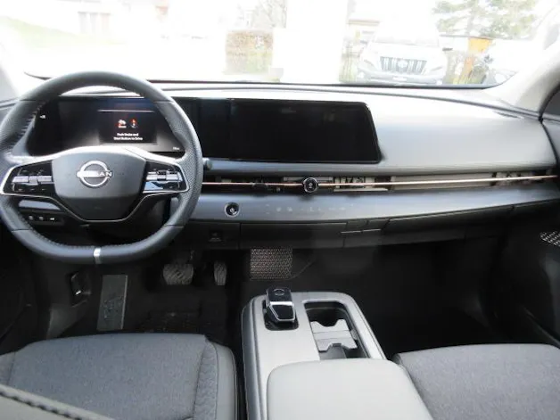 Nissan Ariya Advance e-4orce
