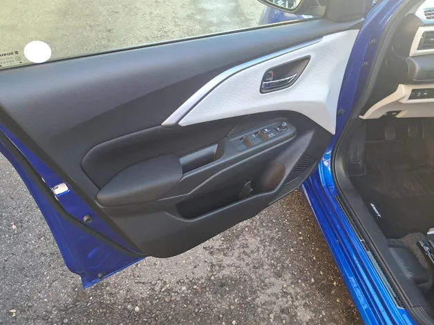 Suzuki Swift 1.2 1st Edition Top Hybrid 4x4