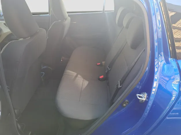 Suzuki Swift 1.2 1st Edition Top Hybrid 4x4