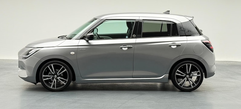 Vehicle image SUZUKI SWIFT