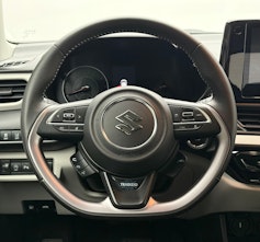 immagine del veicolo SUZUKI Swift 1.2 Tradizio+ Sportline Hybrid