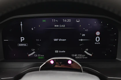 MITSUBISHI OUTLANDER 7